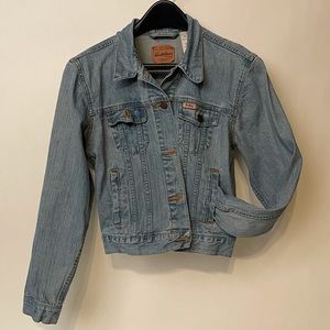 Youth girl’s lightweight Levi denim jacket
